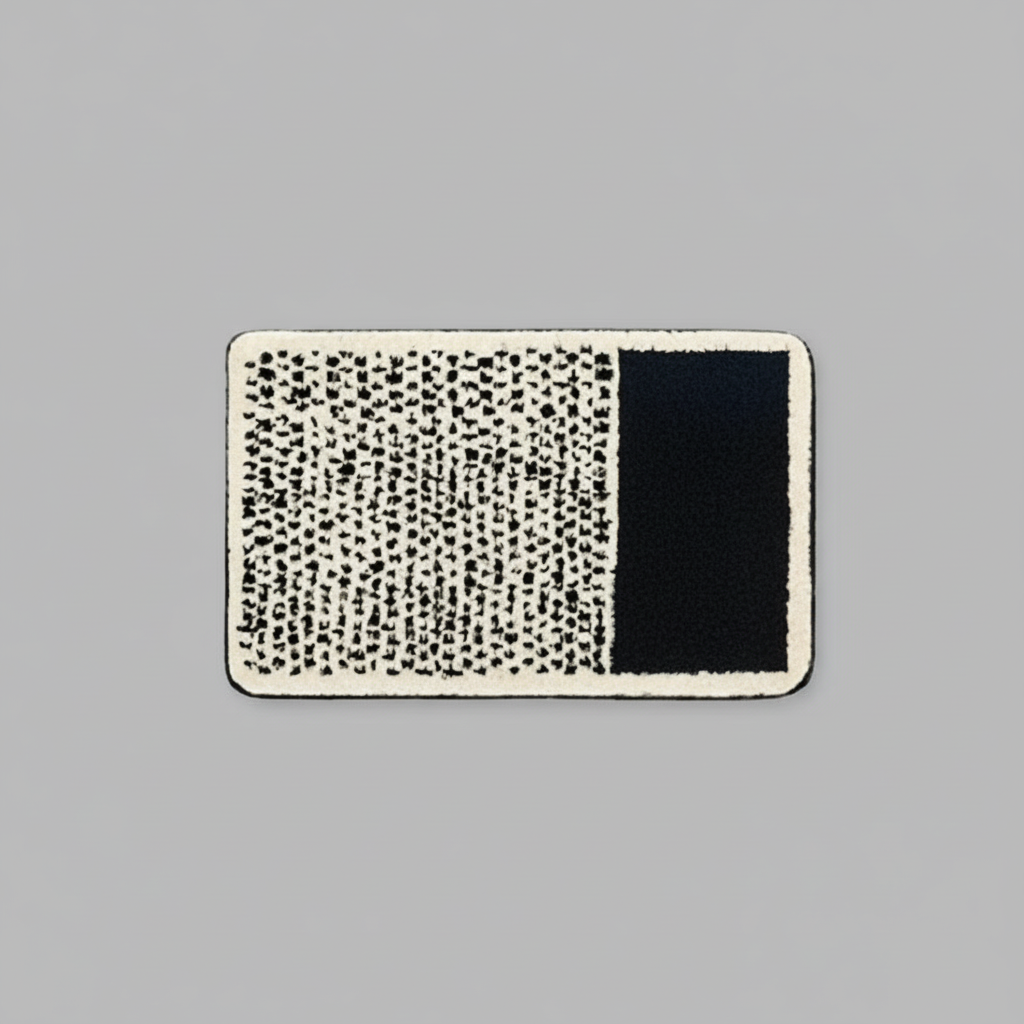 AbstractStep | Non-Slip Bath Mat in Nordic Style