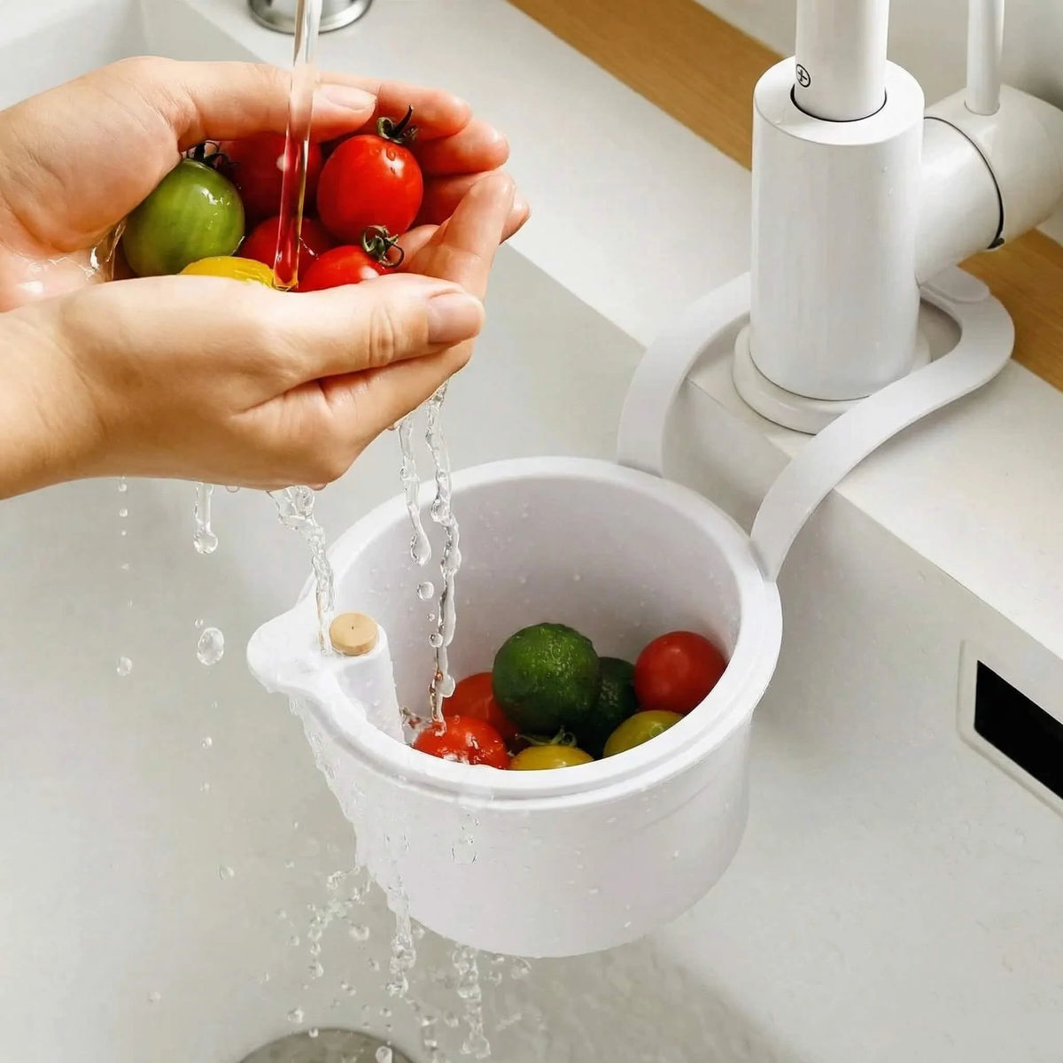 Hanging Draining Basket with Two-Part Filter System 8