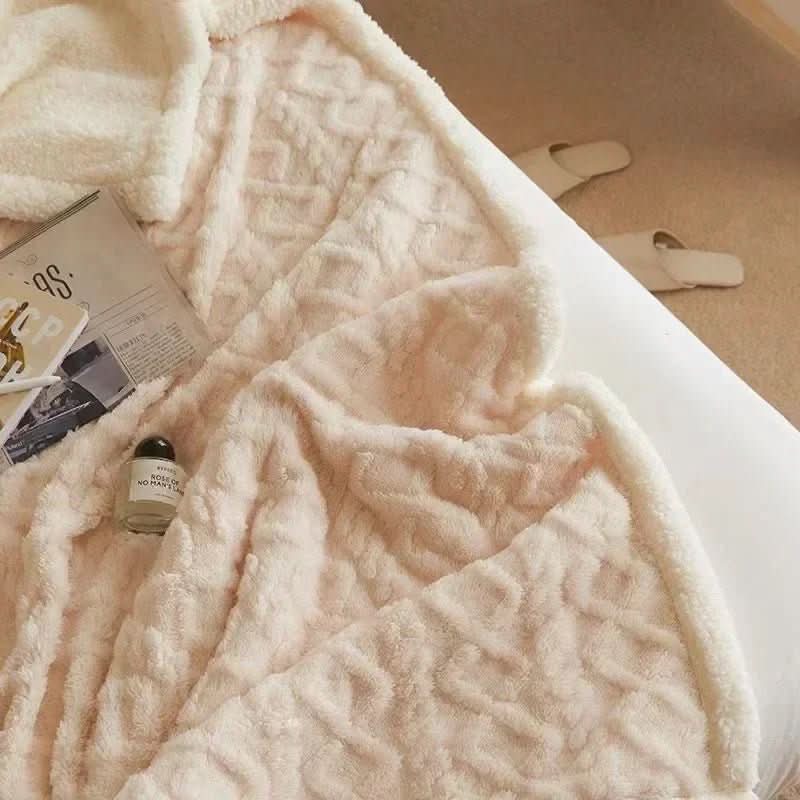 LAMMARA | Lambswool Blanket Soft Warm Cozy 5