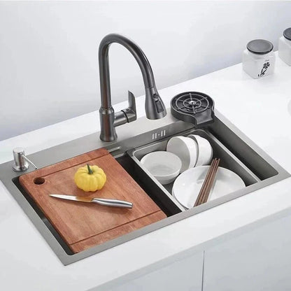 Swivelux | Kitchen Mixer Tap with Pull-Out Spray and 360° Rotation 2